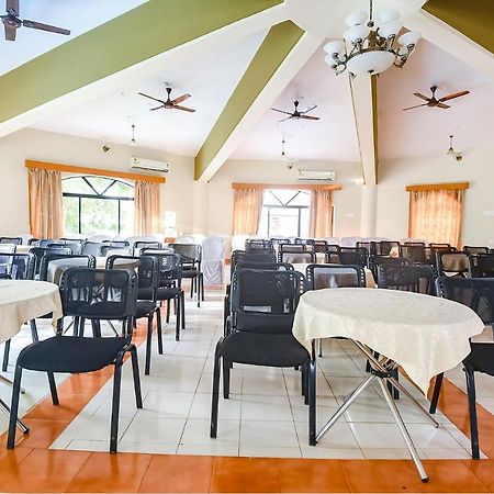Fabhotel Prime Tanjo Highland With Pool - 500M From Calangute Beach カンドリム エクステリア 写真