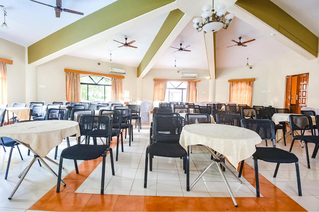 Fabhotel Prime Tanjo Highland With Pool - 500M From Calangute Beach カンドリム エクステリア 写真