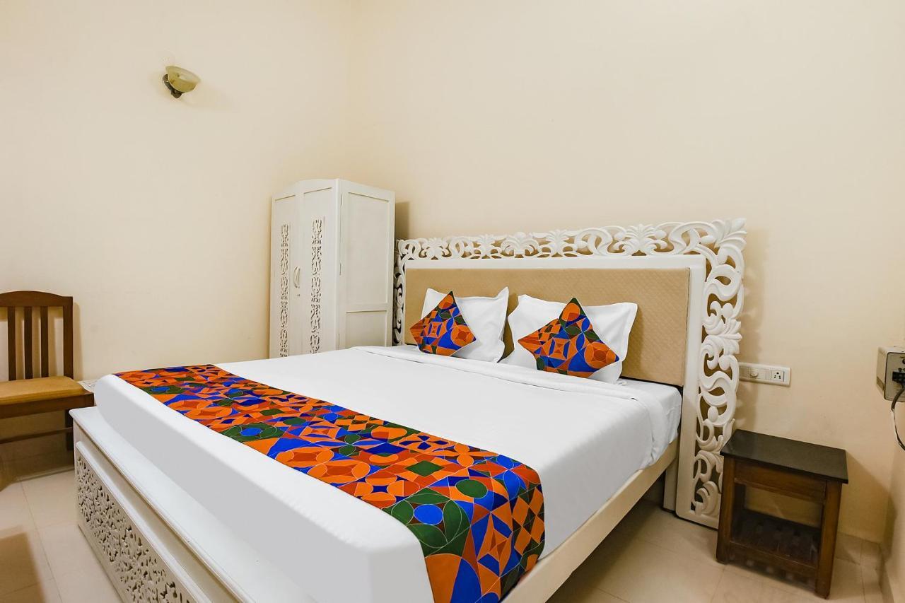 Fabhotel Prime Tanjo Highland With Pool - 500M From Calangute Beach カンドリム エクステリア 写真